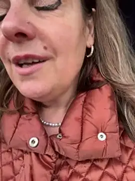 Sunbelxx Live XXX-chat