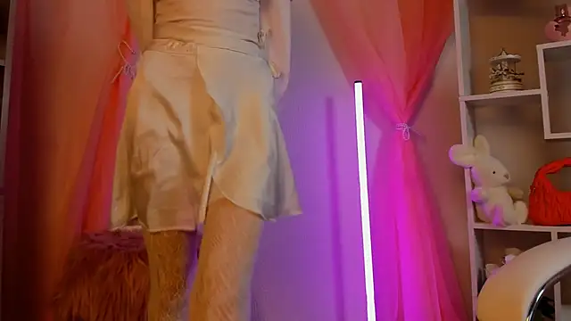 ElliFrankenweenie Live XXX-chat