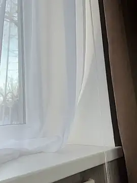 LaraVooshn Live XXX chat