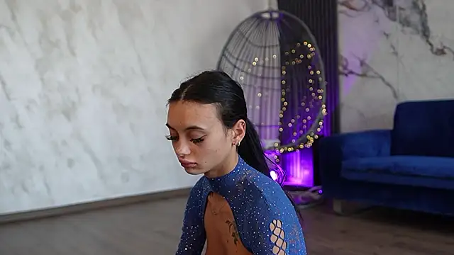 RachelRavee – Naživo XXX chat