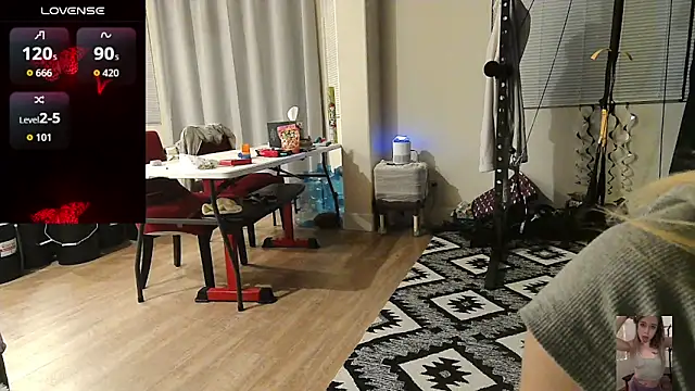 Blondiewithanass Live XXX-chat