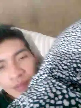 Andresescobar17n Live XXX chat