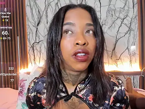 Chat XXX Live Pauline_Fox