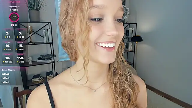 แชท XXX สดของ SerrenaAa