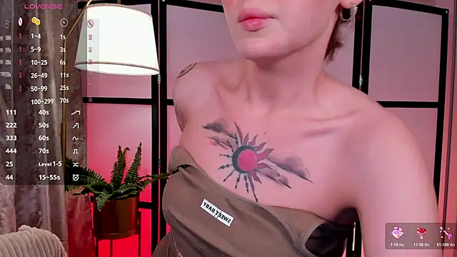 LianaFord Live XXX-chat