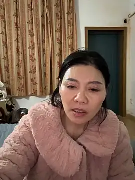 xiiuuff18 – Naživo XXX chat