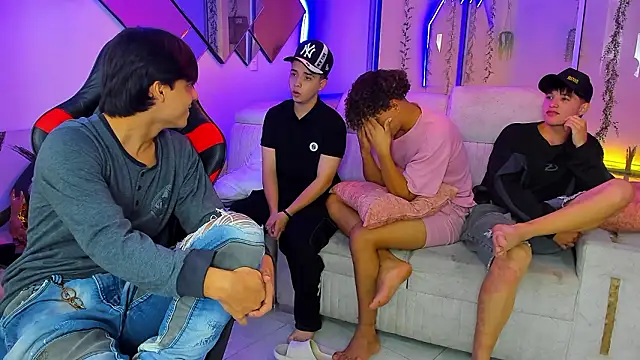 Houseofwarrios: онлайн-секс-чат