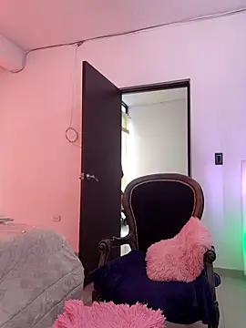 __Emma__11__Lecat_ 即時 XXX 聊天