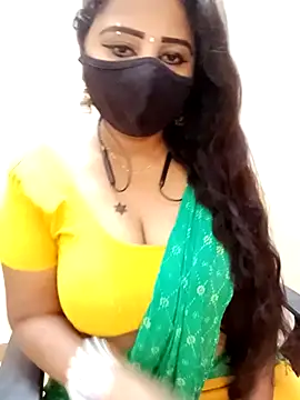 tamil_Vennila's Live XXX Chat