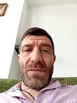 Alexdaniel89 网络视讯表演