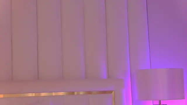 แชท XXX สดของ AshleyEvance