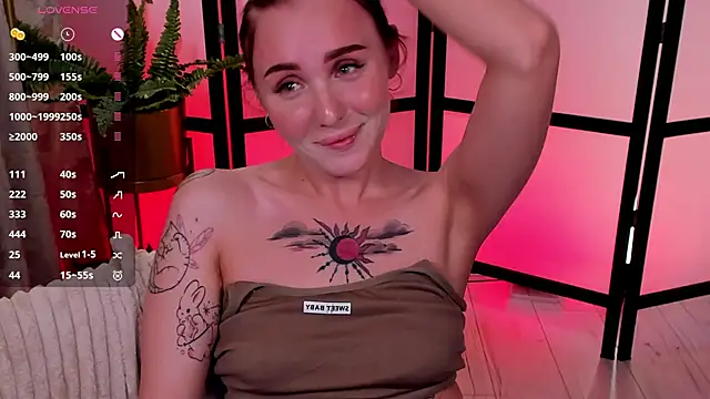 แชท XXX สดของ LianaFord