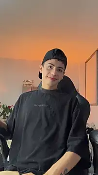 Sebastian_Reed 现场XXX聊天