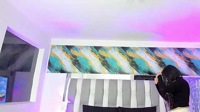 Chat +18 de IsaDiiaz ao vivo