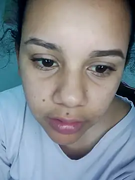 _Miaaleon – Naživo XXX chat