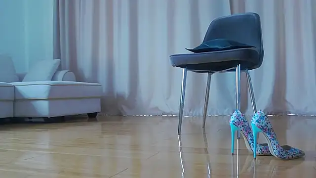 LaraKane – Naživo XXX chat