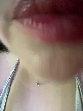 Rosie_Strip_Chat 网络视讯表演