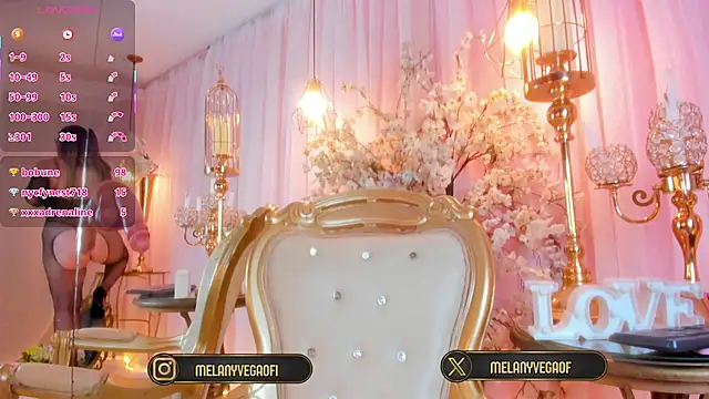 MelanyVegas – Naživo XXX chat