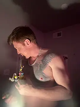 CloudyKingG – Naživo XXX chat