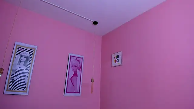 Chat +18 de Milu_carbajal_x ao vivo