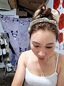 Adela-222 – Naživo XXX chat