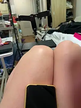 Mia-zhan 网络视讯表演