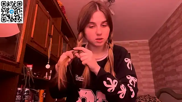 LovelySilk_63 – Naživo XXX chat