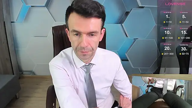 SteveTiger 现场XXX聊天