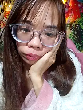 __Mai-love19__'s Webcam Show