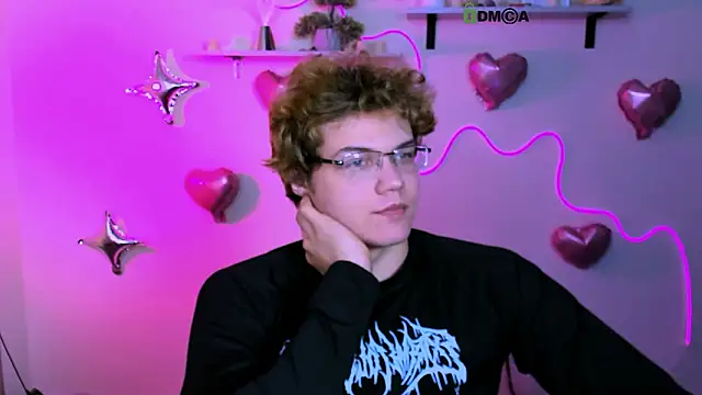 lucas_long_'s Live XXX Chat