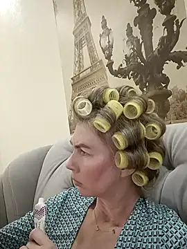 stellahere8 现场XXX聊天