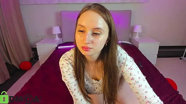 Kira__Sweet Live XXX Chat