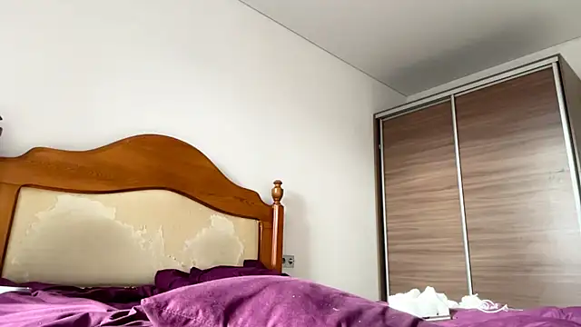 Little_ines live XXX chat