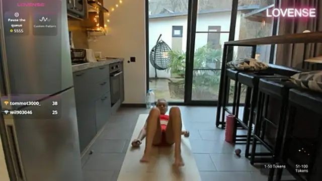 Chat +18 de ElizSweet ao vivo