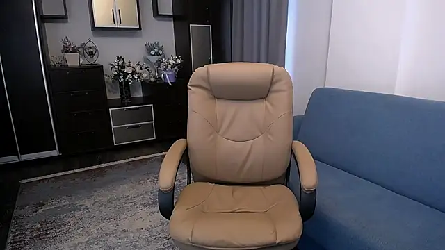 LindaLiony Live XXX-Chat