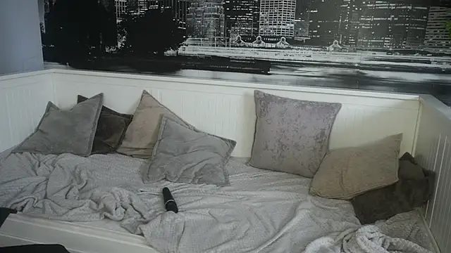 LanaReals Webcam show