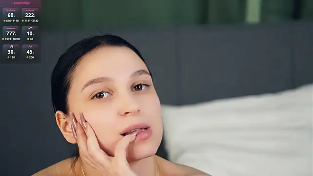 ZofiaSoshnik élő XXX-chatje