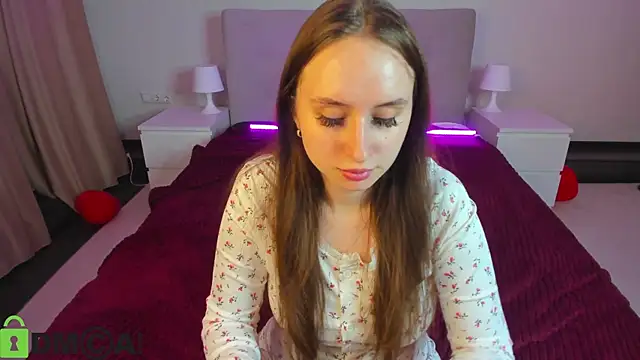 Kira__Sweet Chat XXX live