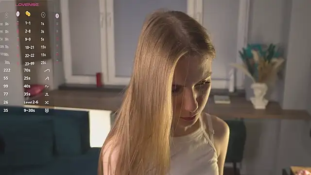 FranciscaGaring's Live XXX Chat