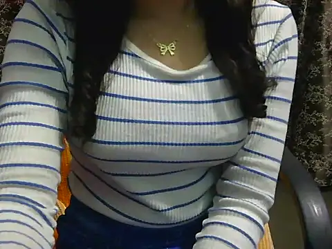 Adorable_AyeshaのライブXXXチャット