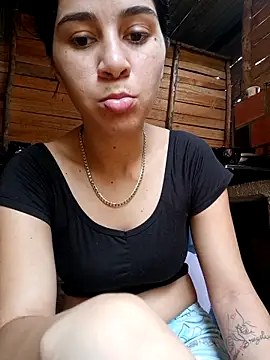 Mia_axelll Chat XXX live