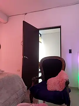 XXX chat uživo modela __Emma__11__Lecat_