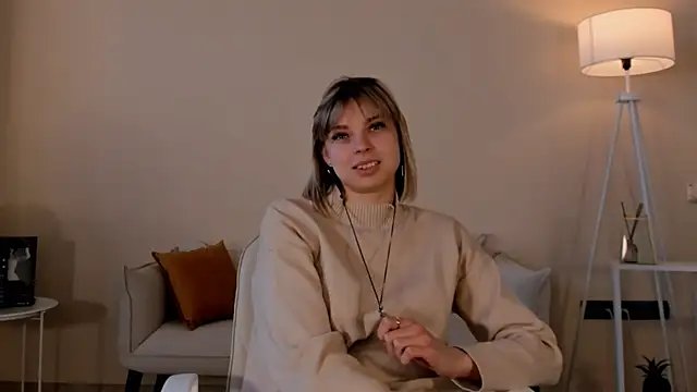 XXX chat uživo modela SheIaBrice