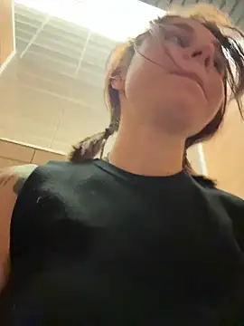 RosieSecret Chat XXX in diretta