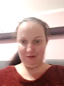 BustyLadyAlma – Naživo XXX chat