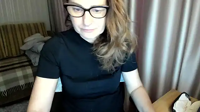 lauraoven Live XXX-Chat