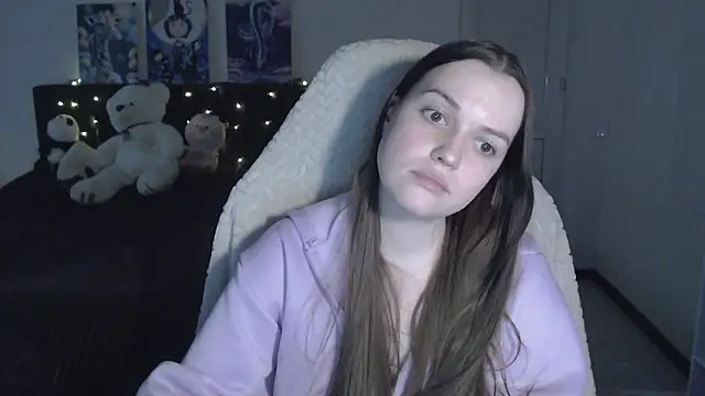 Little_flowers élő XXX-chatje