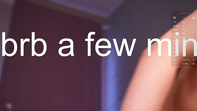 FancyEsten élő XXX-chatje