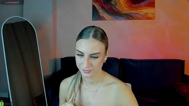 Silen_Tori: онлайн-секс-чат