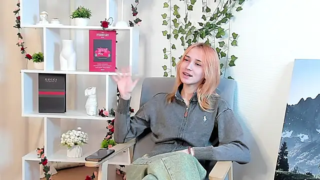 MelitaKarlen live XXX chat